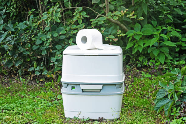 Best Luxury portable toilet rental  in Manistique, MI